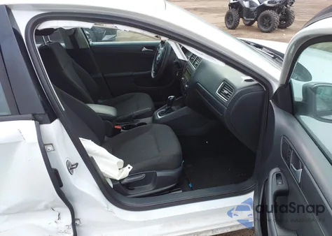 2014 Volkswagen Jetta 2.0L S z USA, uszkodzony, nr VIN 3VW2K7AJ9EM418030